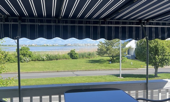 Southend House | Charming 2-bedroom house with WiFi, AC in brilliant Brigantine