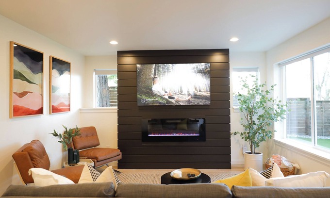 Lincoln House | Charming 2-bedroom home close to Vancouver Downtown
