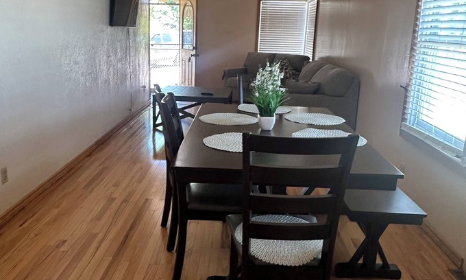 Rupert House | Charming 2-bedroom house in Rupert with WiFi, AC