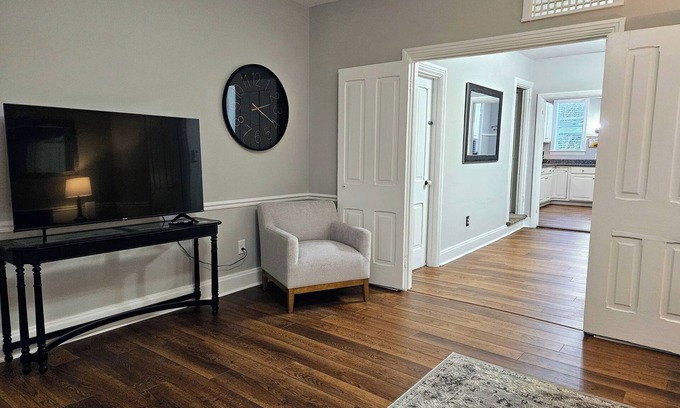 Hummelstown House | Charming 2-bedroom house with A/C and off street parking in Hummelstown