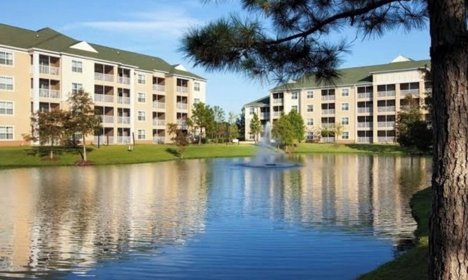 Myrtle Beach Villa | Charming 2-bedroom villa with Full kitchen. Sleeps 6 to 8. Wifi and amenities.