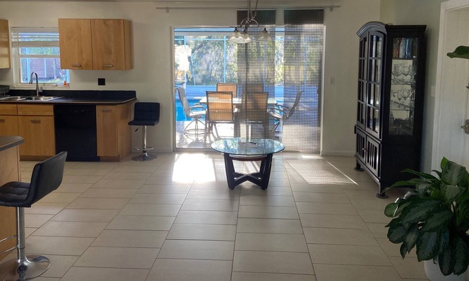 Sebring House | Charming 3/2 pool Sebring Home
