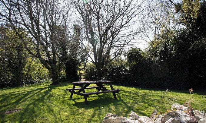 Noss Mayo House | Charming 3 Bed Barn Close to Coast, Noss Mayo, Newton Ferrers and the Beaches
