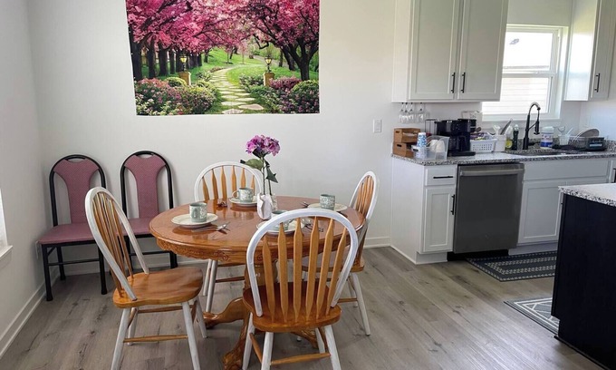 Jeffersonville House | Charming 3-bedroom house in wonderful Jeffersonville with WiFi, AC