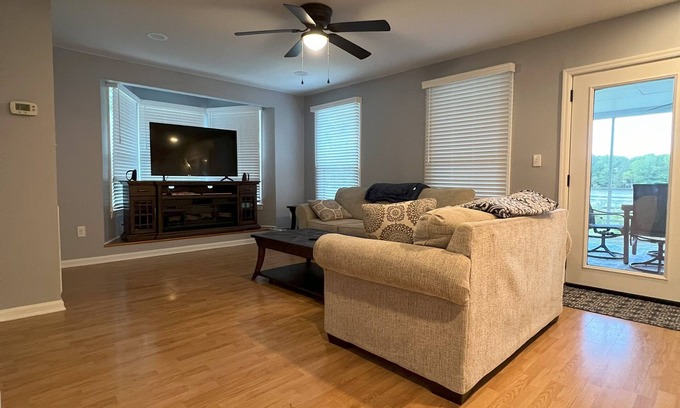 Chapin House | Charming 3-bedroom 2.5 bath house on the Beautiful Lake Murray with Dock