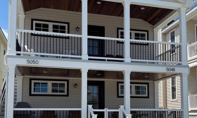 South End Condo | Charming 3-bedroom, 3 bath condo with WiFi and A/C in Ocean City, NJ.