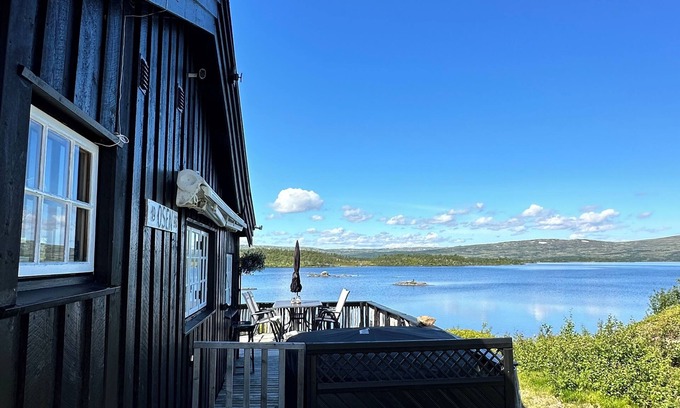 Holtalen Cabin | Charming 3 bedroom cabin in Øyungen, Hessdalen, Trøndelag