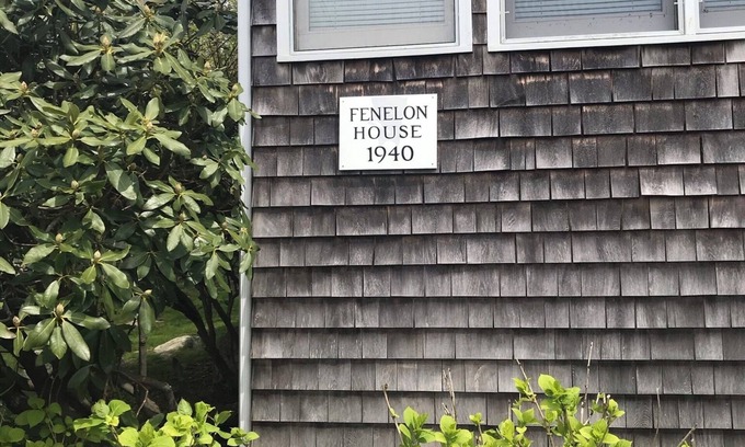 Groton Long Point Cottage | Charming 3-bedroom cottage in Groton Long Point
