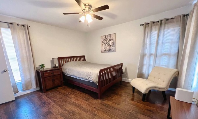 North Richland Hills House | Charming 3-bedroom house with WiFi in Fort Worth