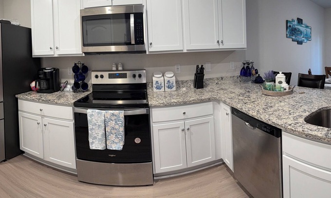 Paw Creek House | Charming 3-bedroom house in marvelous Charlotte with AC, WiFi