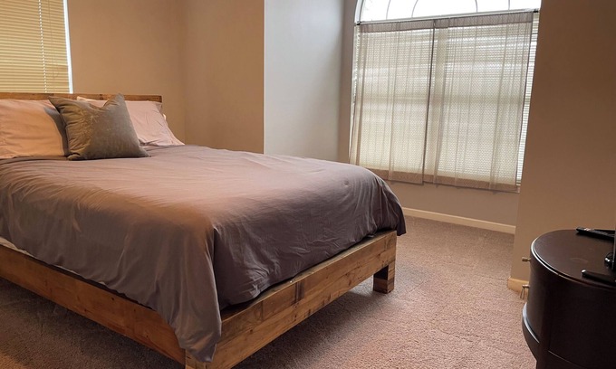 Mechanicsville House | Charming 3-bedroom townhome with WiFi and AC near downtown Atlanta