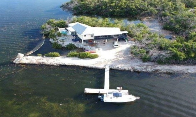 Marathon Villa | Charming 3-bedroom villa with WiFi, AC in welcoming Marathon