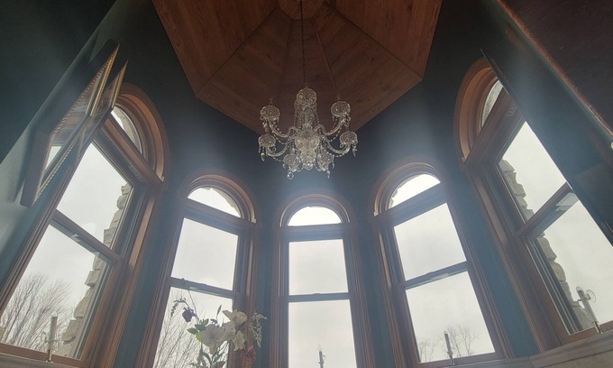 Van Dyne House | Charming 3-bedroom Villa on Lake Winnebago