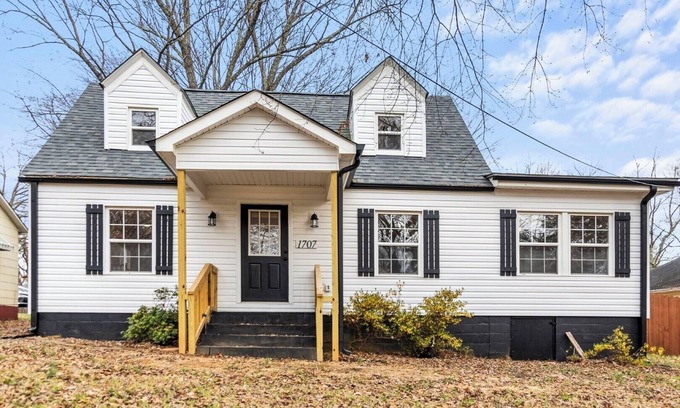 Barium Springs House | Charming 3 BR Home near Downtown Statesville