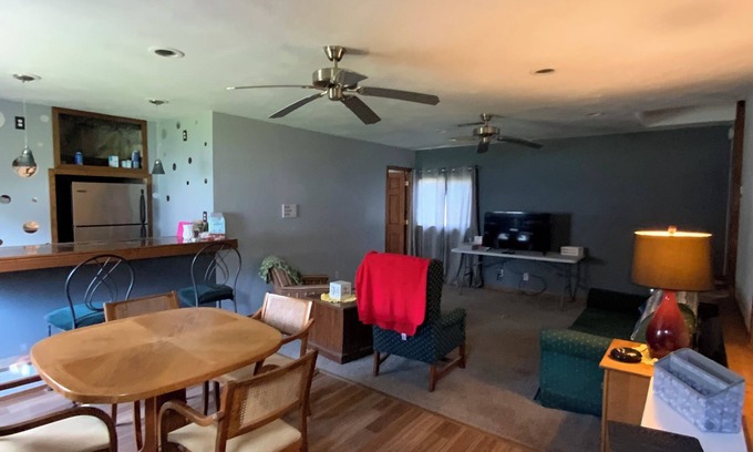 Larsen House | Charming 3bedroom home with AC, WiFi in PRIVATE subdivision of manufactured home