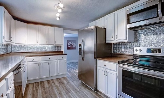 Mottville Apartment | Charming 4 Bed Home in Skaneateles