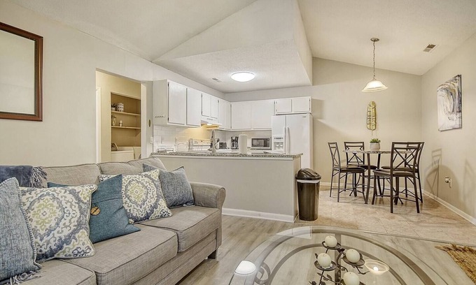 North Charleston House | Charming 4-Bed Retreat: Central Location!
