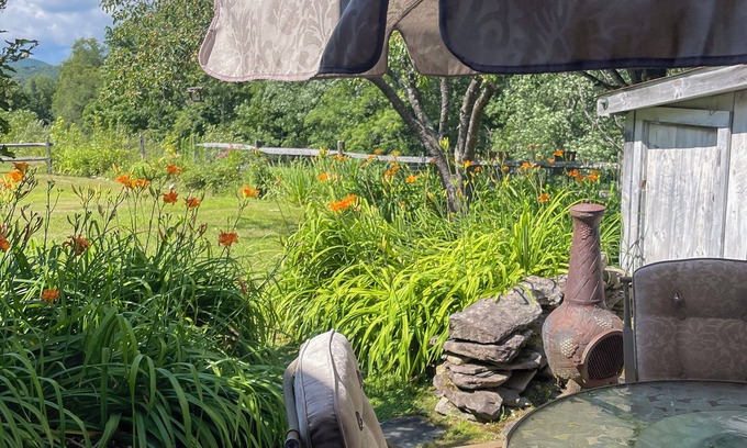 Weston Cottage | CHARMING 4-bedroom cottage in Weston, Vermont. CLOSE TO SKI RESORTS