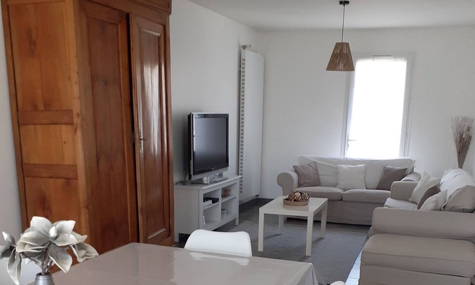 Montbazon House | Charming 4 bedroom gite in the heart of Touraine