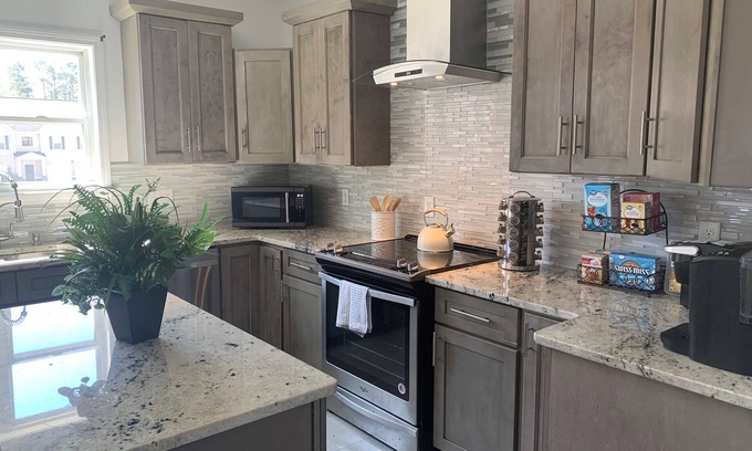 Fort Gordon House | Charming 4-bedroom house with AC, WiFi in brilliant Grovetown