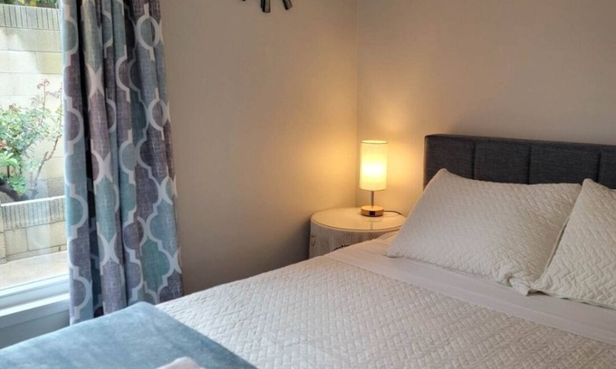 Placentia House | Charming 4-bedroom house with POOL, WiFi and in delightful Placentia