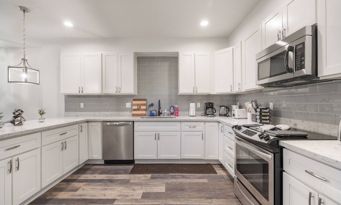 South Tacoma House | Charming 4-bedroom house in Tacoma with WiFi and AC