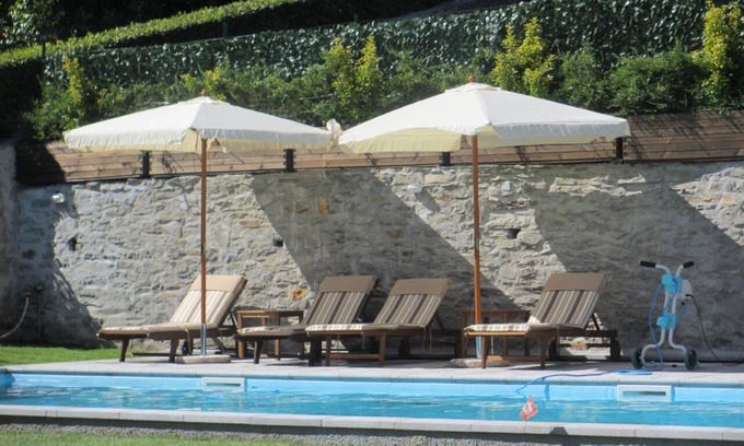 Cresseglio House | Charming 4½-room corner house with huge park and private pool