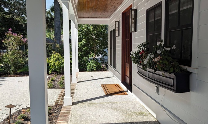 Saint Helena Island House | Charming 4b/3b Newly Constructed Home on Dataw Island - Available 5/15 - 10/15