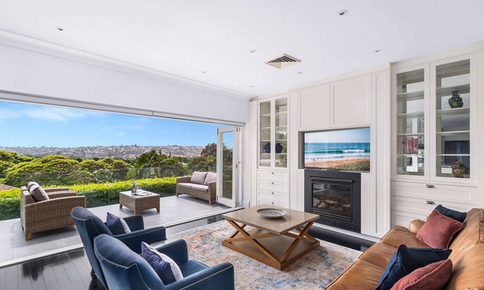 Bellevue Hill House | Charming 4BR Home with Bondi Views