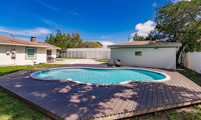 Bayshore Gardens House | Charming 4BR Retreat in Bradenton with Pool & Grill