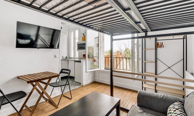 Le Pre-Saint-Gervais Apartment | Charming and practical apartment in a prime location for exploring the city of Paris.