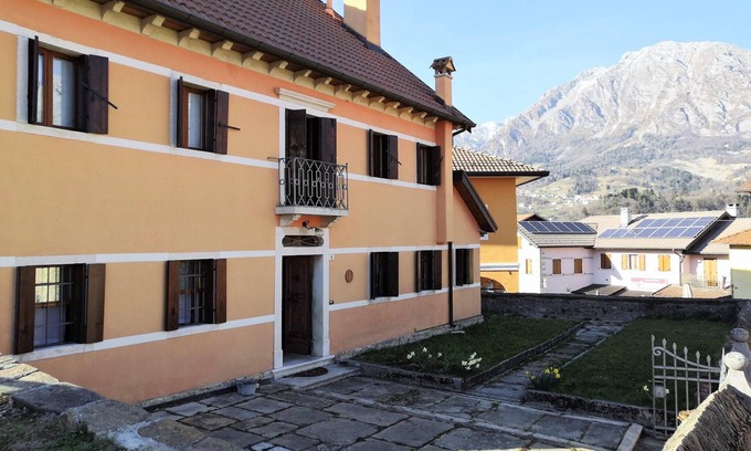 Chies House | Charming Alpine Retreat for 9