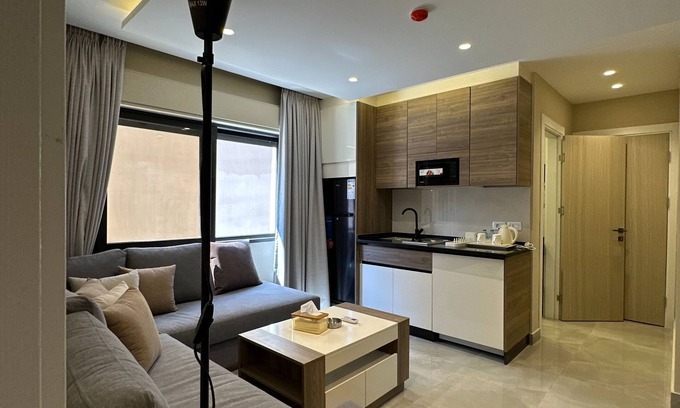 Al Swaifyeh Apartment | Charming Amman Apartment With Modern