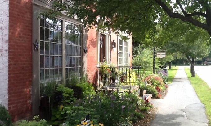 Woodstock Apartment | Charming and Chic Vacation Rental
