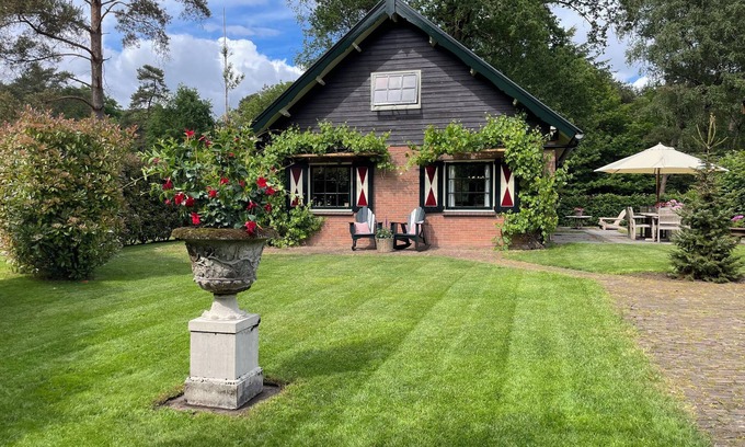 Valkenheide Cottage | CHARMING AND COMFORTABLE LODGE IN A QUIET AREA OF THE BEAUTIFUL CAPE FORESTS