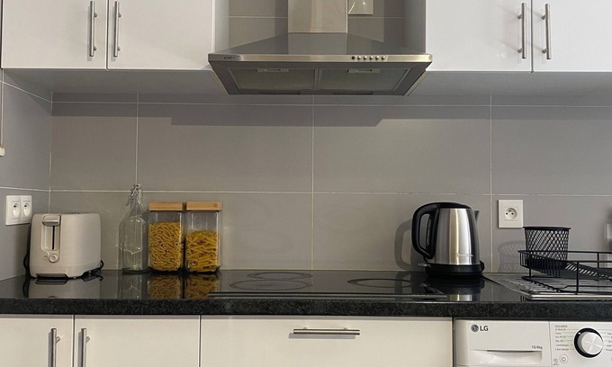 La Courneuve Apartment | Charming apartment with balcony near Paris