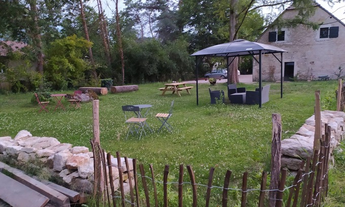 Saint Sozy Apartment | Charming apartment "La Dordogne", accessible to people with reduced mobility