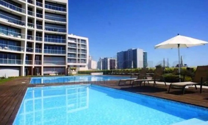 Parque das Nacoes Apartment | Charming Apartment With Balcony &pool