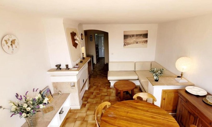 Cogolin Apartment | Charming Apt With Balcony In The Heart Of Cogolin