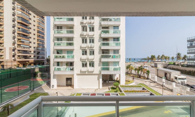 Barra da Tijuca Apartment | Charming Barra 1min From the Beach Lc201b