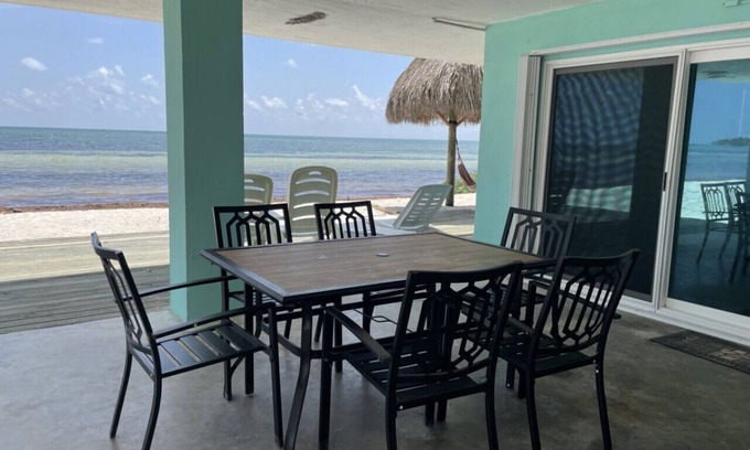 Lower Matecumbe Beach House | *Charming Beach House directly ON the beach