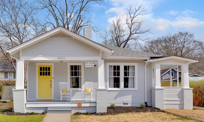 St. Elmo Improvement League House | Charming bungalow in Chattanooga, Tennessee