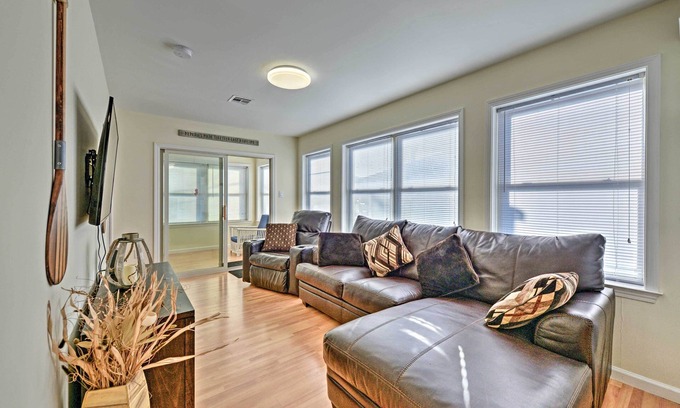 Point Pleasant Beach Cottage | Charming Cottage - Steps to Point Pleasant Beach!