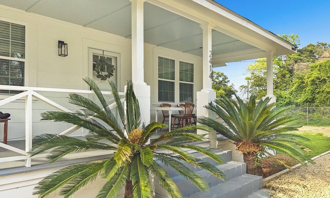 West Ashley House | Charming Charleston Home!