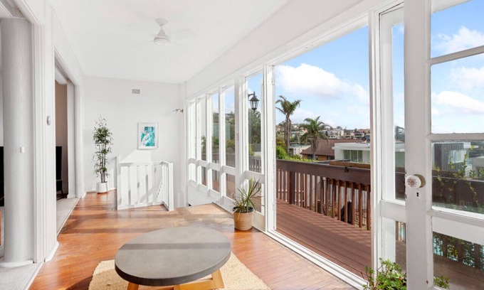 Maroubra House | Charming Clifftop Beachhouse