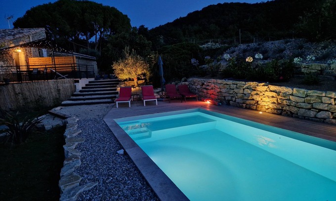 La Begude-de-Mazenc Apartment | CHARMING COTTAGE LA MARTINELLE