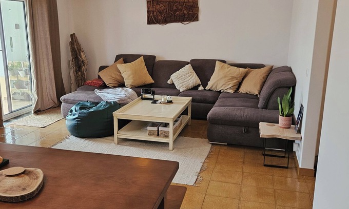 Consolacao House | Charming Coastal Rental – Surf, Seafood & Serenity