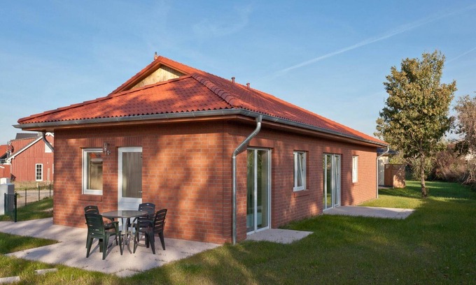 Zierow Apartment | Charming Coastal Retreat in Zierow