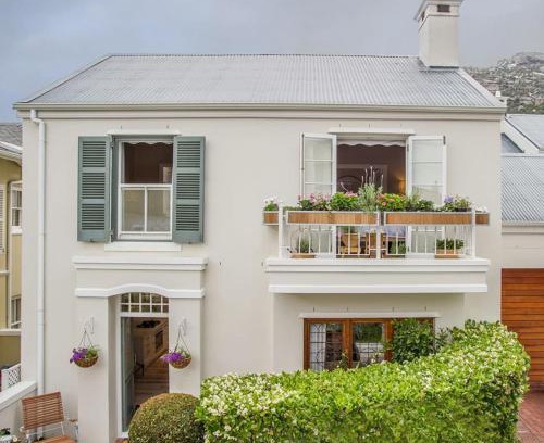 Kalk Bay House | Charming Coastal Townhouse at The Majestic