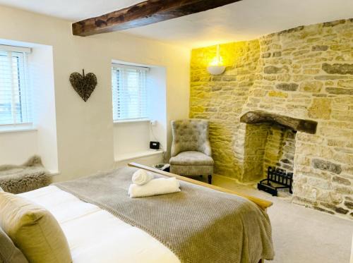 Bourton House | Charming Cottage in Heart of Bourton-on-the Water